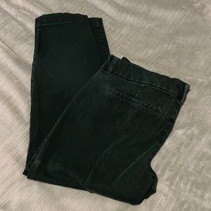 Old Navy Mid-Rise Pixie Chinos in Emerald Green